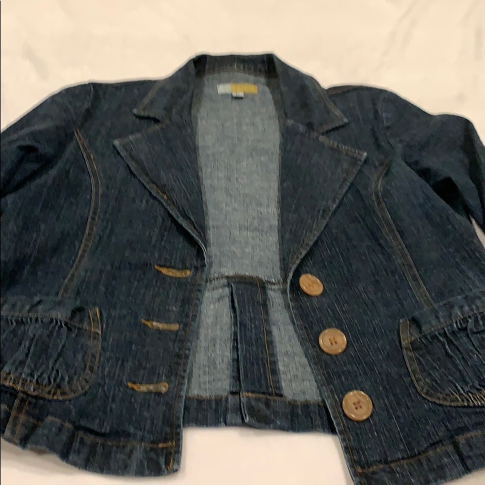 Jacket - Picture 3 of 4
